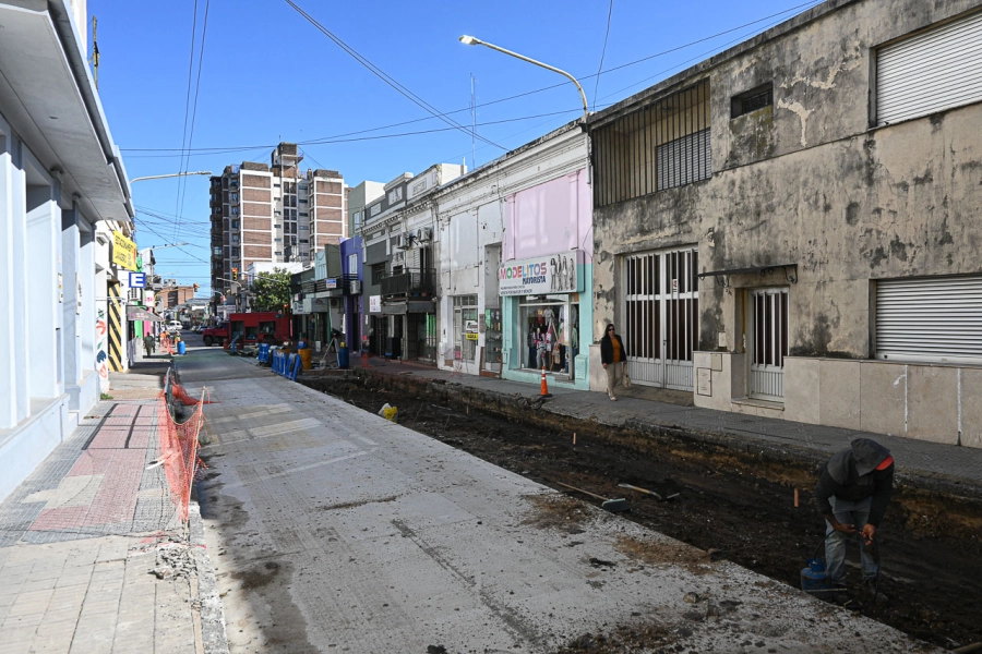 Habilitar&aacute;n media calzada al tr&aacute;nsito en un tramo de calle Gualeguaych&uacute; en Paran&aacute; (foto Municipalidad de Paran&aacute;
