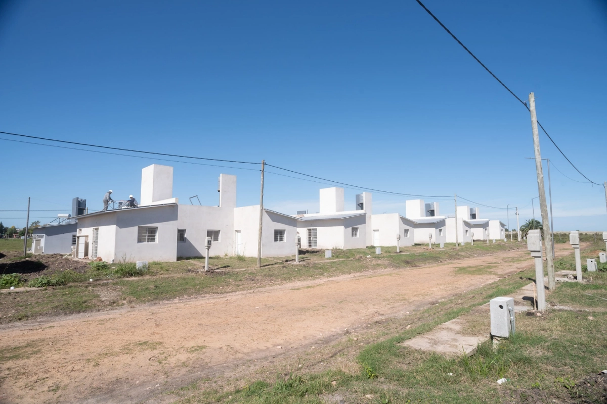 Avanza la construcción de viviendas en Urdinarrain Avanza la construcción de viviendas en Urdinarrain