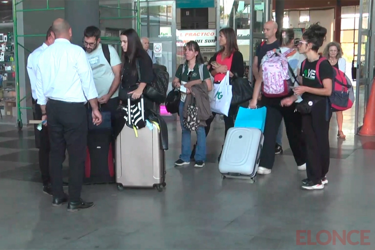 Gran movimiento en la terminal de Paraná Gran movimiento en la terminal de Paraná