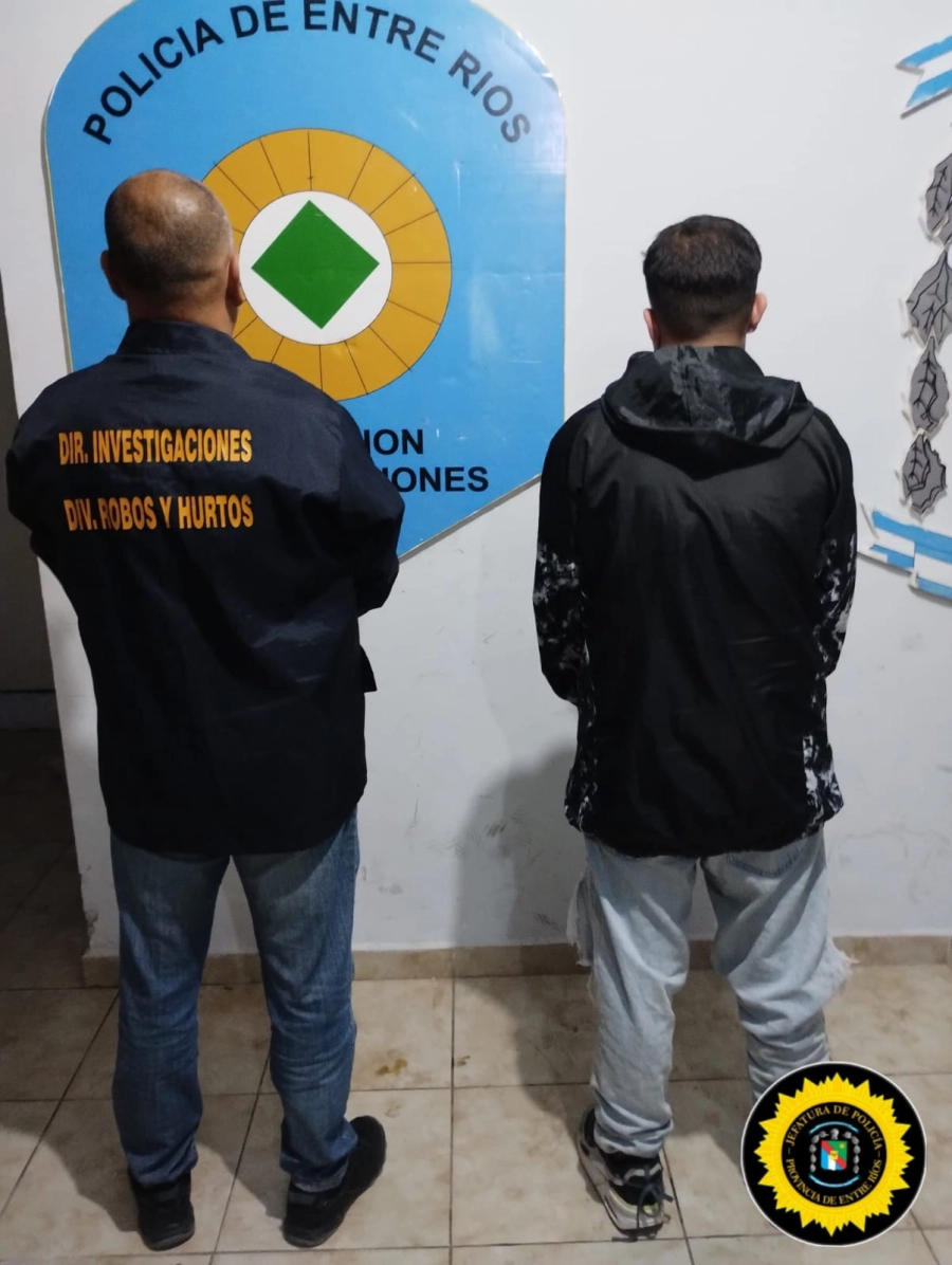Recuperaron motocicleta robada y detuvieron a un sospechoso con antecedentes (foto Polic&iacute;a de Entre R&iacute;os)