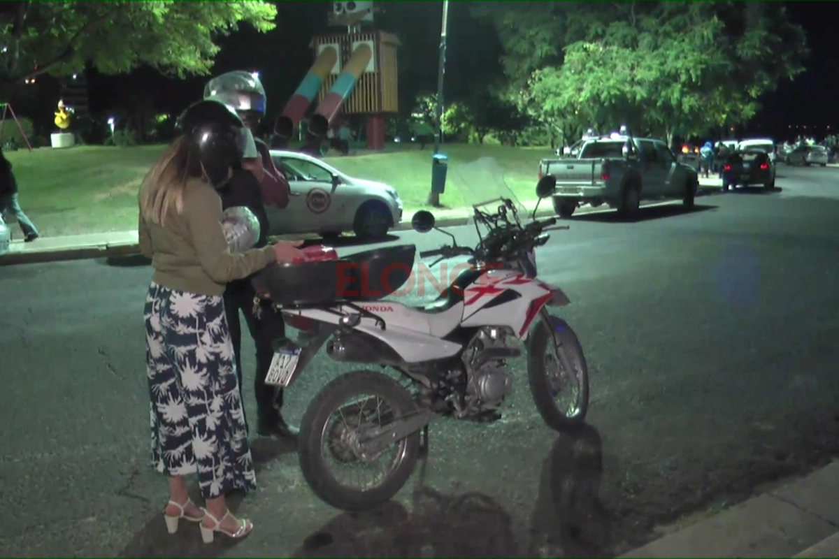 Una de las motos chocada. Una de las motos chocada.