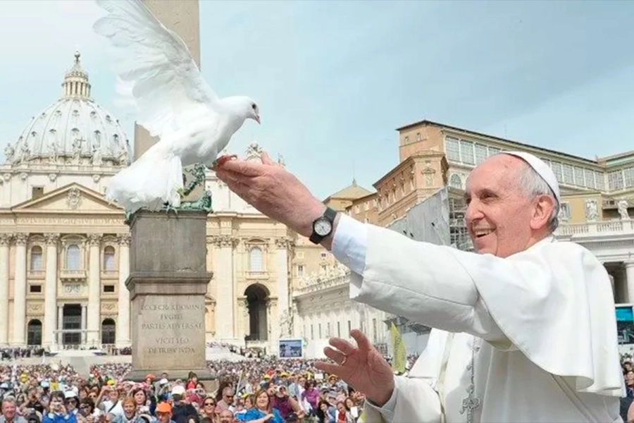 El papa murió este lunes tras 12 años de papado.