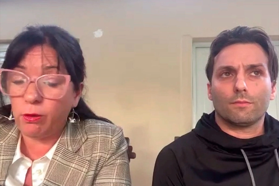 La abogada Mariana Barbita y Juli&aacute;n Christe. (Elonce)