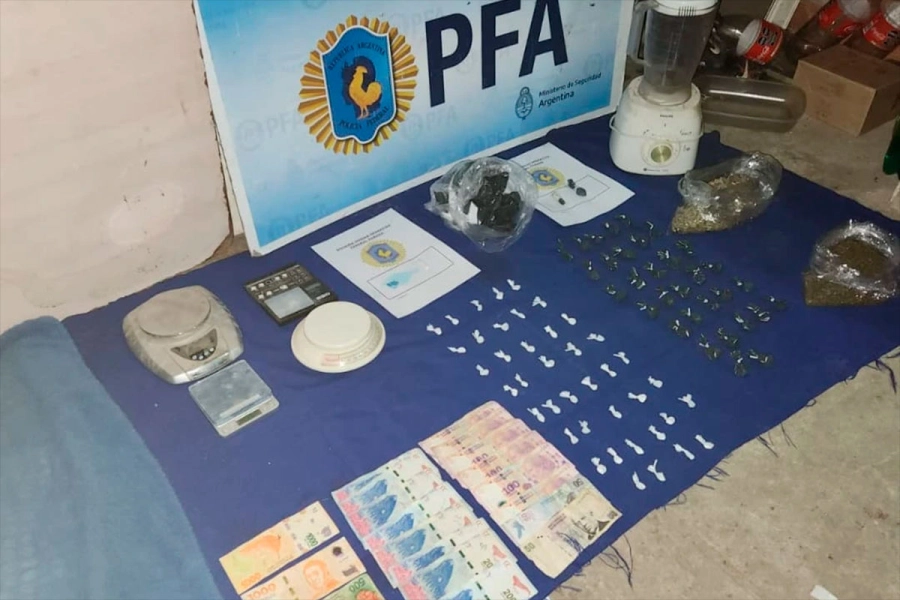 (PFA)