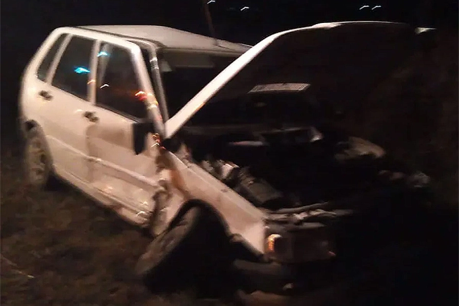 El Fiat Uno. El Focus. Fm Estaci&oacute;n Plus