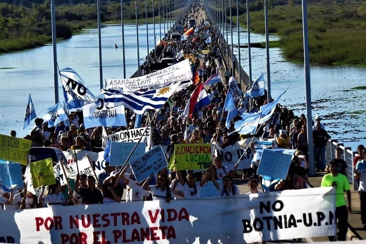 Imagen de una movilización. Imagen de una movilización.