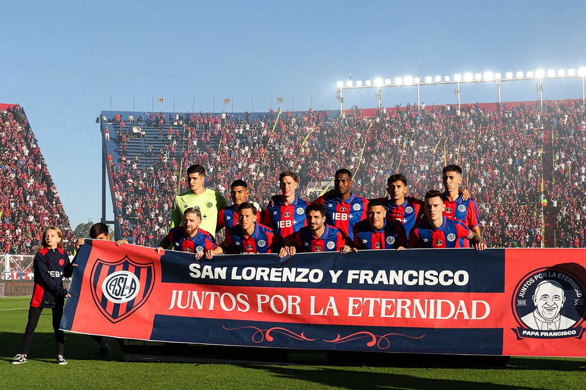 El homenaje de San Lorenzo. El homenaje de San Lorenzo.