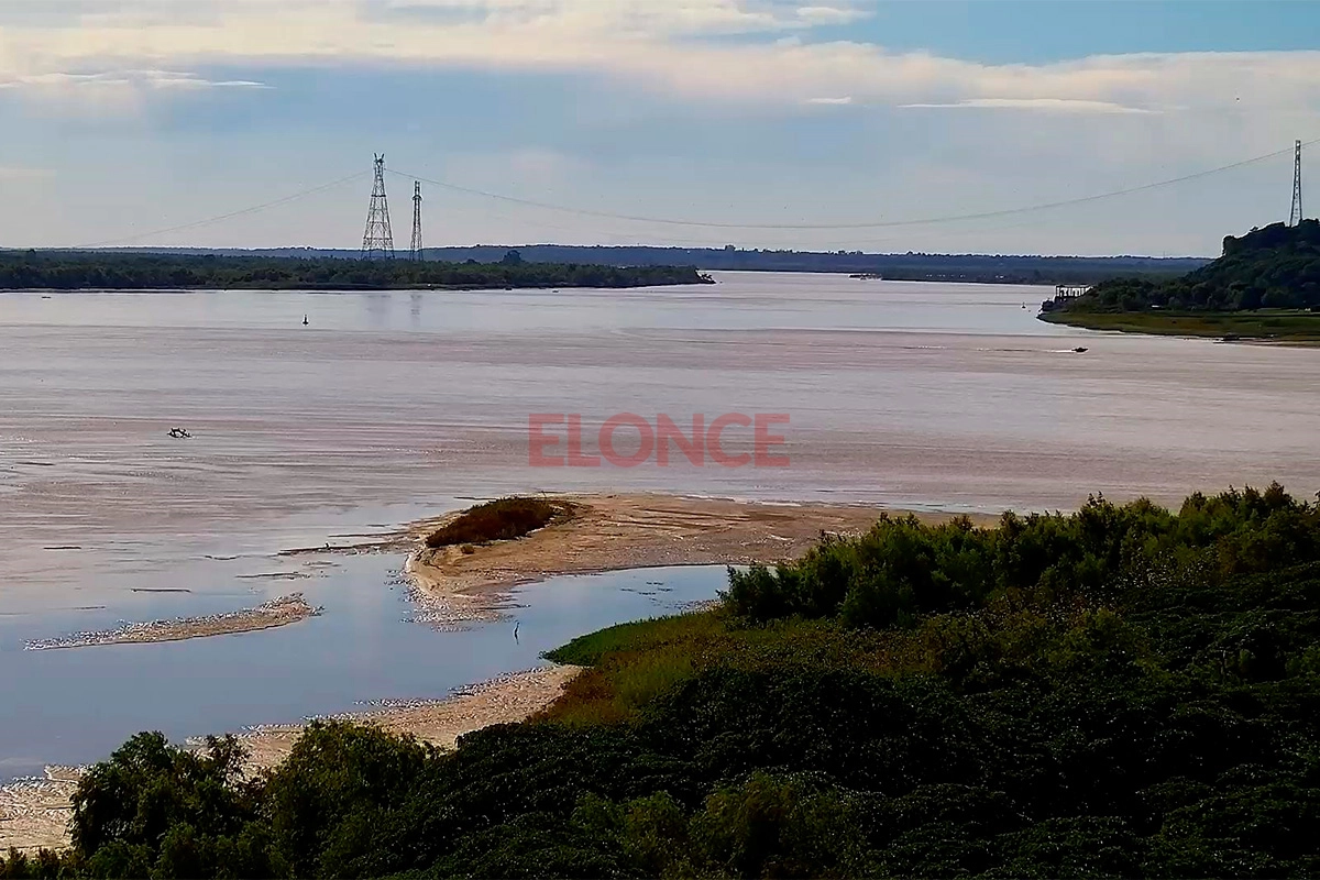 Bajante del río Paraná Bajante del río Paraná