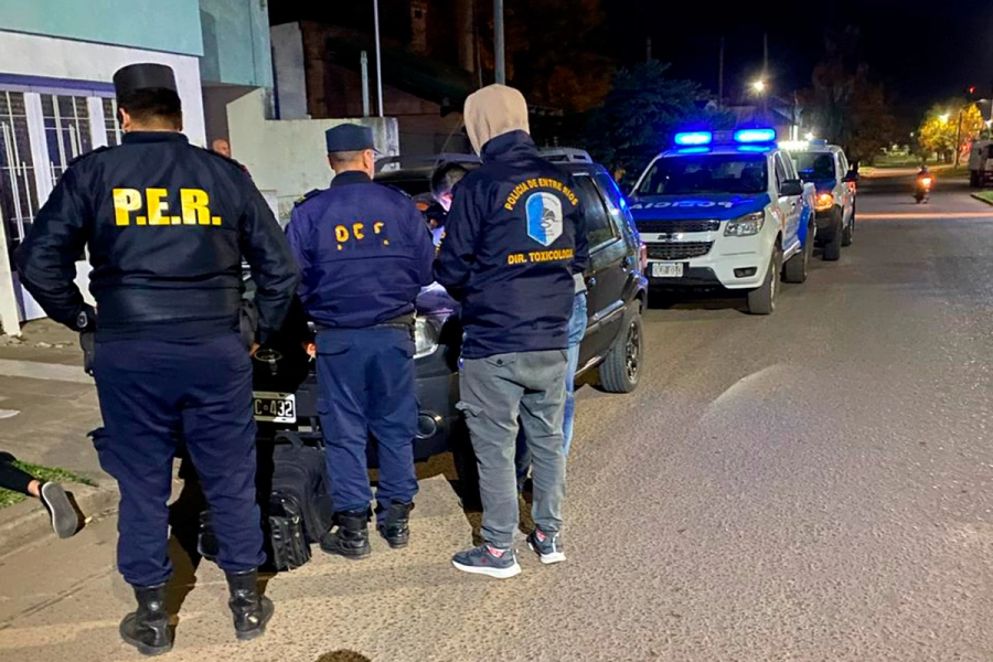 Detenido con cocaína tras agredir a policías en San Salvador (foto Policía de Entre Ríos)