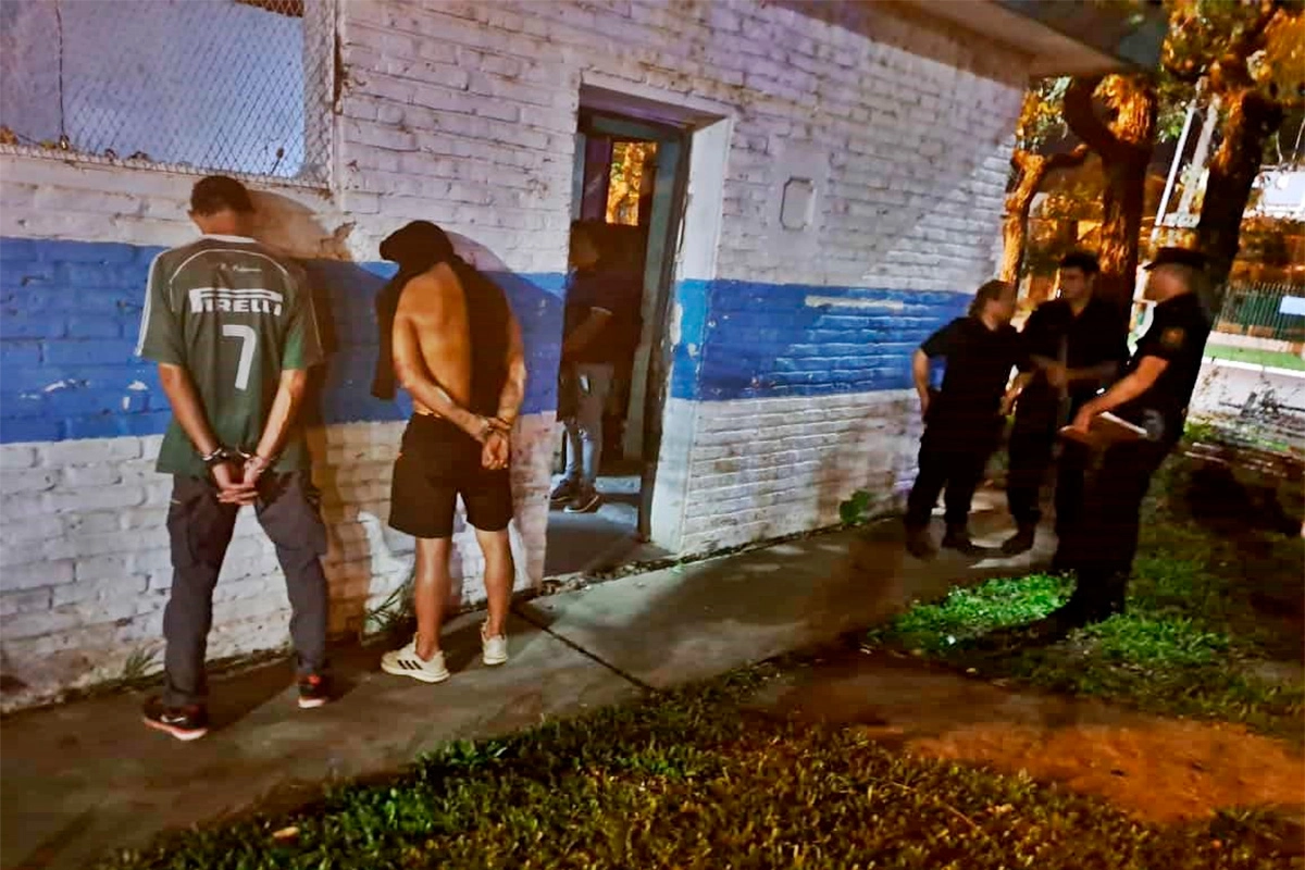 Desvinculan a municipal detenido por graves delitos Desvinculan a municipal detenido por graves delitos