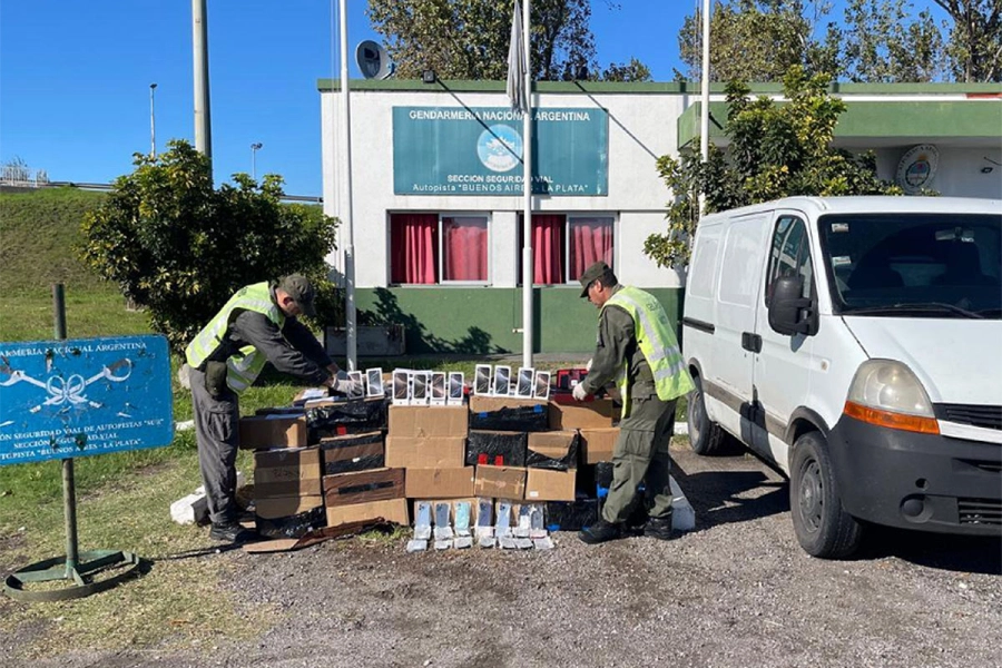 Celulares incautados en Buenos Aires. Gendarmería Nacional.