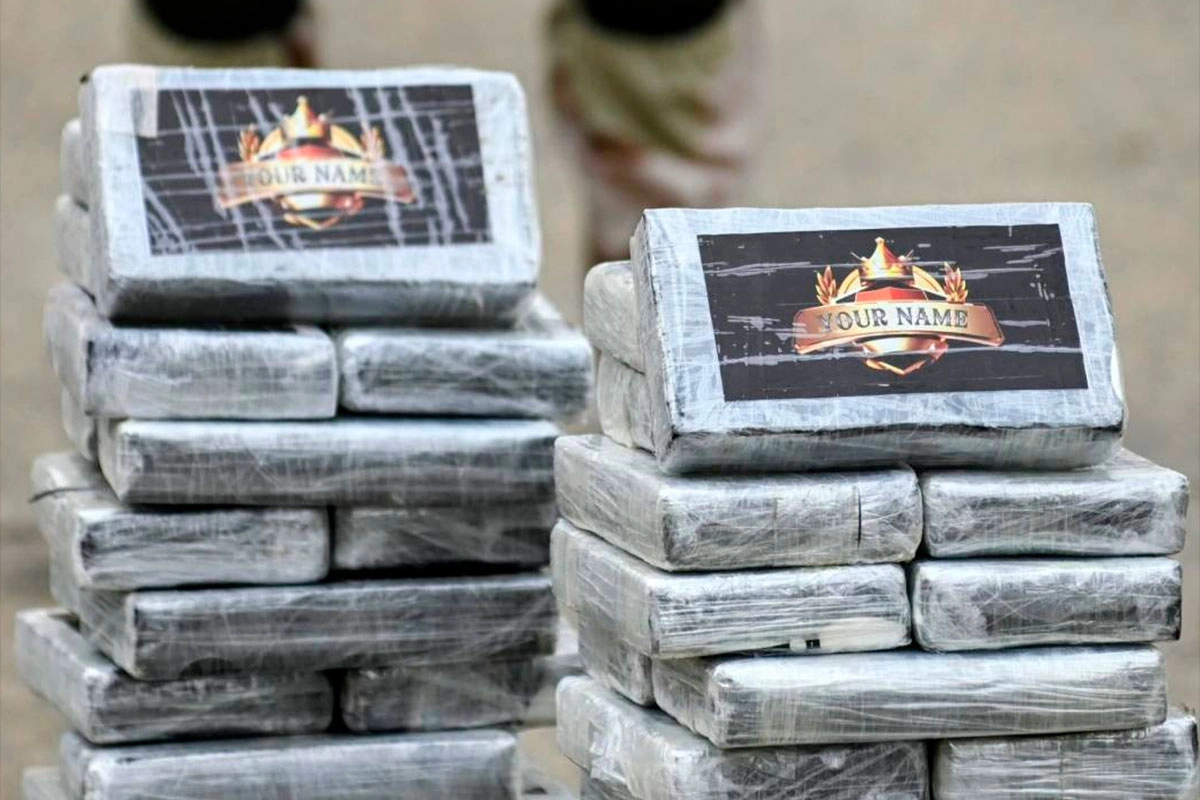 Los paquetes de cocaína. Los paquetes de cocaína.