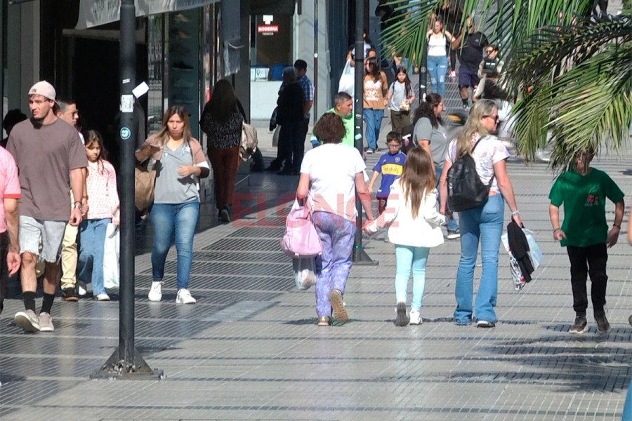 Trabajo y aumento en jubilaciones: qu&eacute; propondr&iacute;an los paranaenses si fueran candidatos