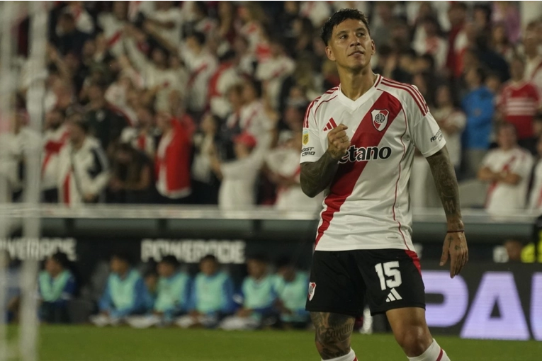 River le gana 3 a 1 a Vélez en el Monumental por el torneo Apertura