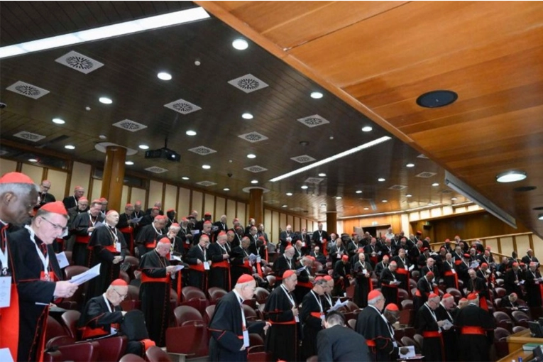 Cardenales debatieron el perfil del nuevo Papa a dos días del inicio del Cónclave