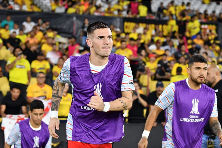 River vence 1 a 0 a Barcelona de Ecuador como visitante por la Copa Libertadores