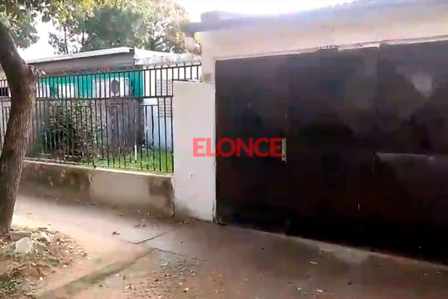 La casa donde se hizo el allanamiento y muri&oacute; una mujer,