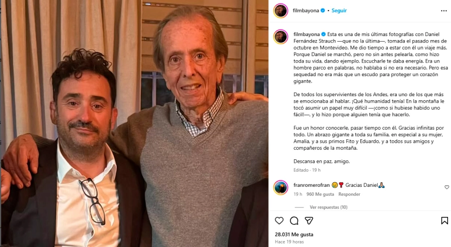 Juan Antonio Bayona con Fernández Strauch. Instagram