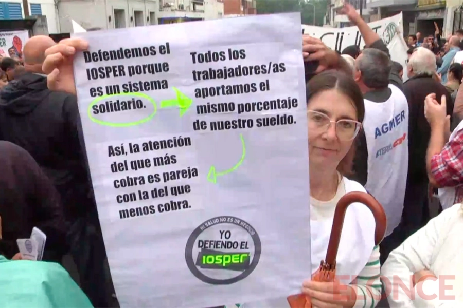 En defensa de Iosper, la Intersindical volvió a marchar en Paraná