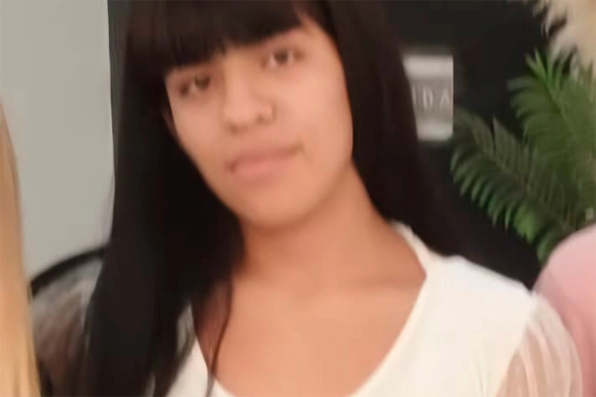 Adolescente buscada en Colonia Avellaneda Adolescente buscada en Colonia Avellaneda
