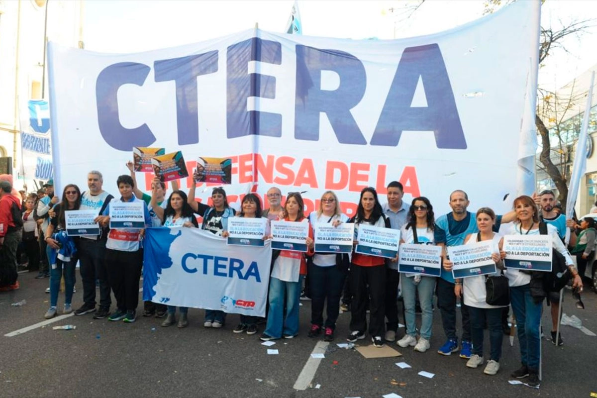 Ctera respaldó a Agmer. Ctera respaldó a Agmer.
