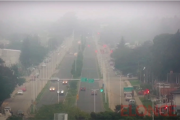 La neblina cubrió Paraná en la previa de un fin de semana que se anuncia soleado