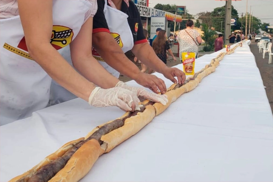 En Córdoba se realizó un evento similar y se alcanzaron los 160 metros.