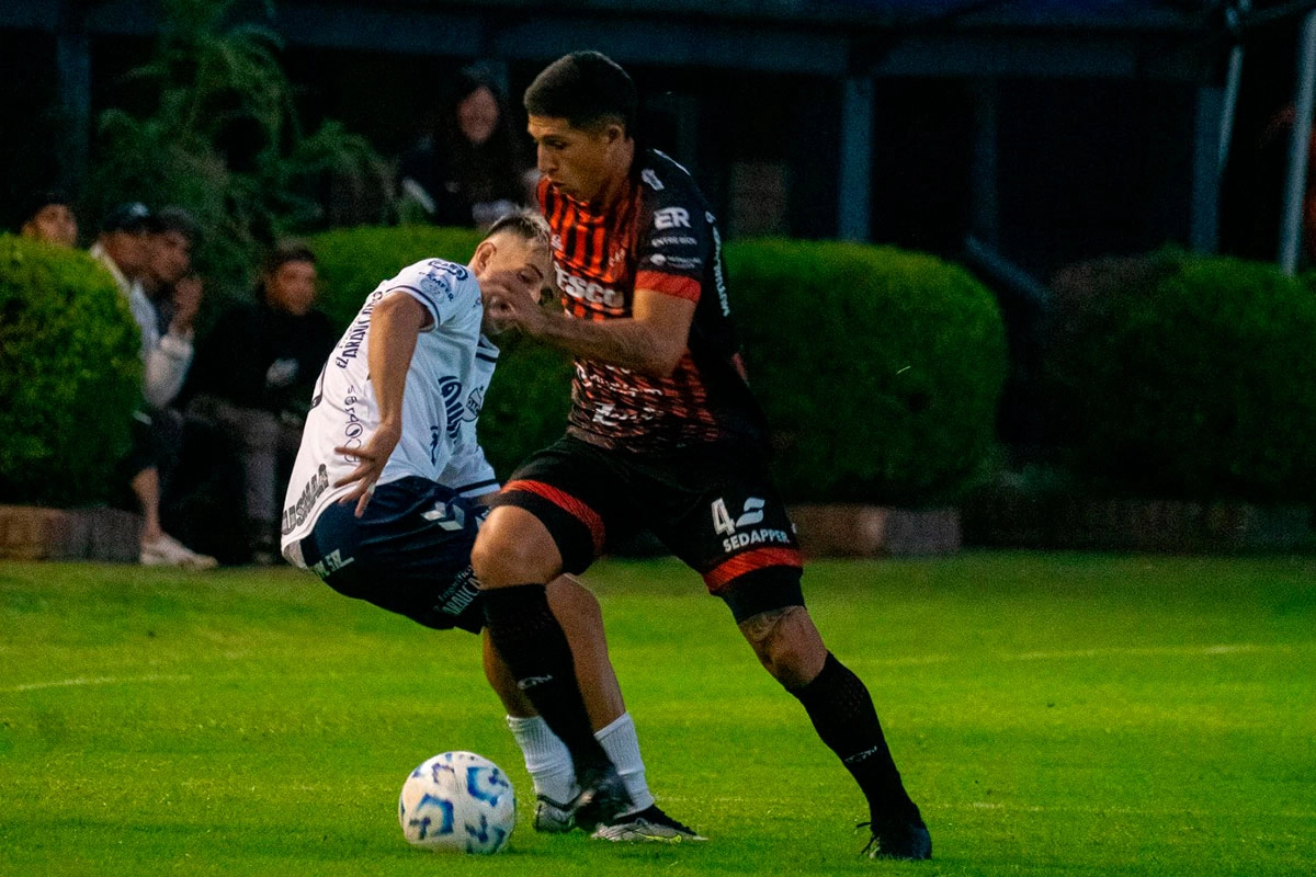 Patronato se llevó un punto de su visita. Patronato se llevó un punto de su visita.