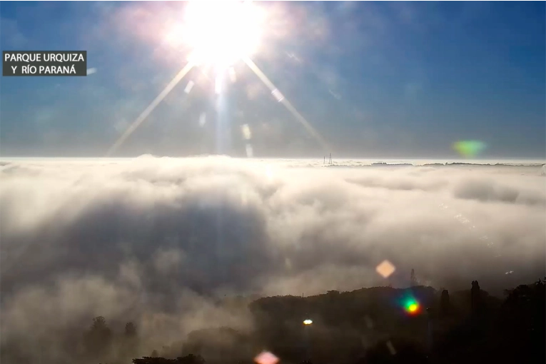Denso manto de niebla cubrió Paraná: las fotos de una mañana con baja visibilidad