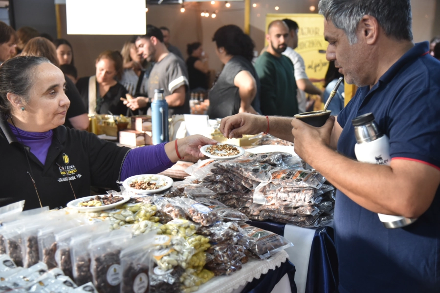 Feria del Alfajor en Gualeguaych&uacute; convoc&oacute; a 15 mil personas