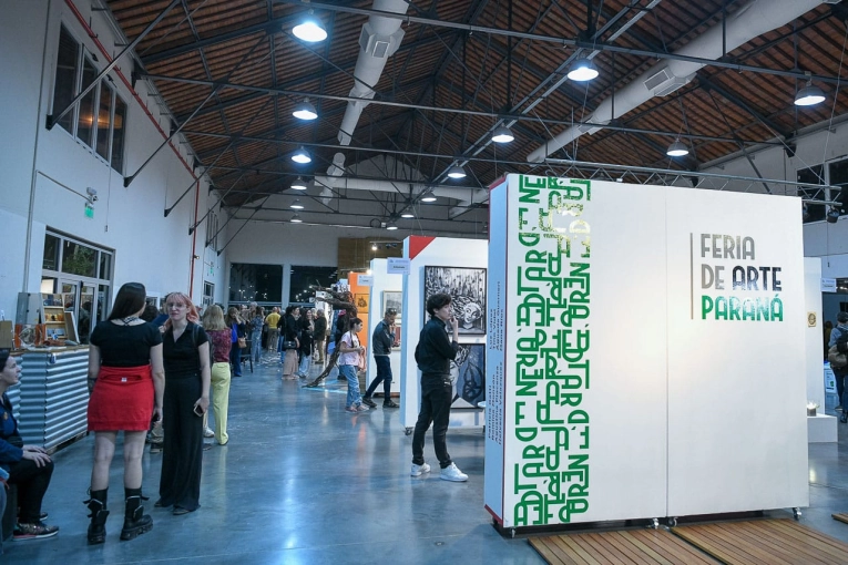 El arte visual y las antigüedades cobran protagonismo en dos ferias en Paraná