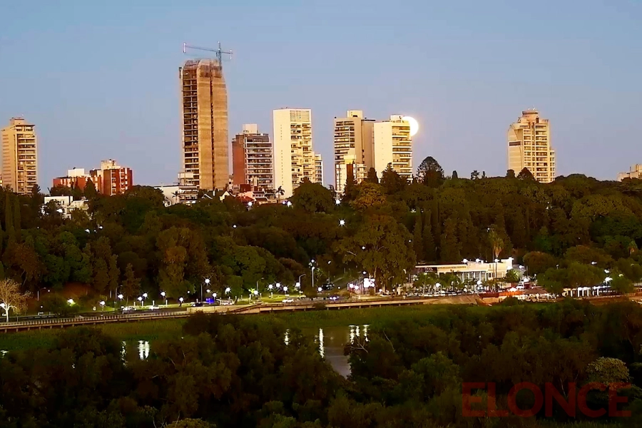 Postal de ensueño en Paran&aacute;. Elonce