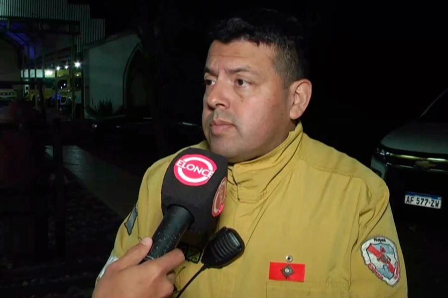 Lucas García, Bomberos Voluntarios de Paraná.