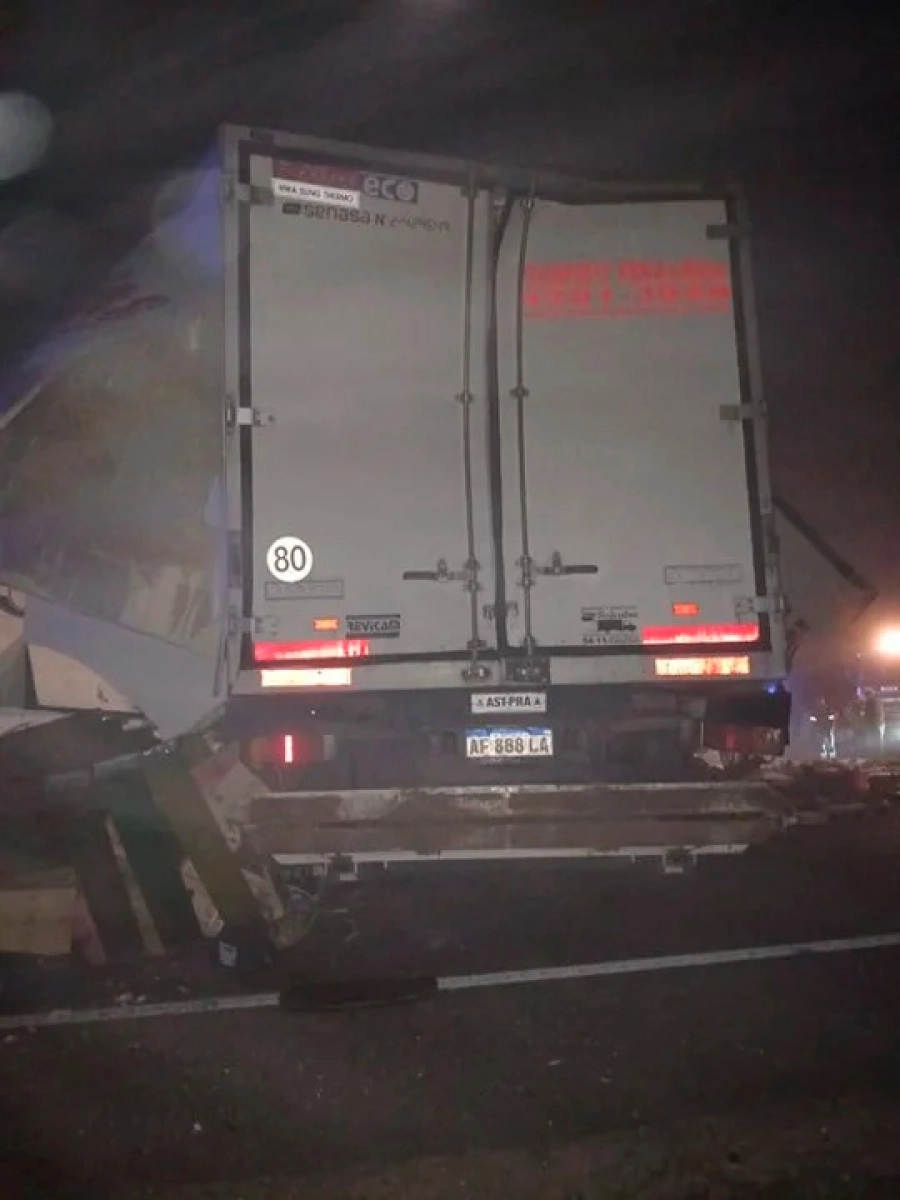 Choque fatal en San Miguel del Monte. Redes