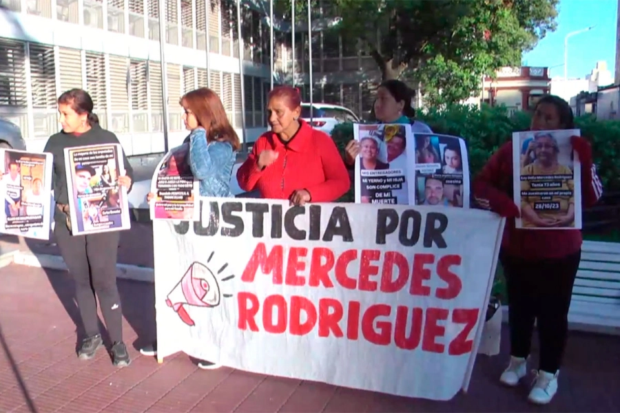 Movilización en reclamo de justicia por la muerte de Mercedes Delia Rodríguez (foto Elonce)
