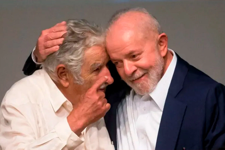 José Mujica y Lula Da Silva de Brasil conversando. (Getty Images).