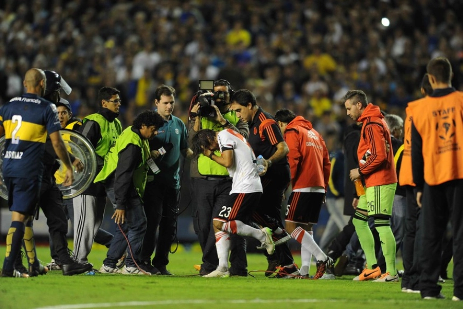 A diez a&ntilde;os del incidente que marc&oacute; un antes y un despu&eacute;s en los Supercl&aacute;sicos entre Boca y River (foto Ol&eacute;)