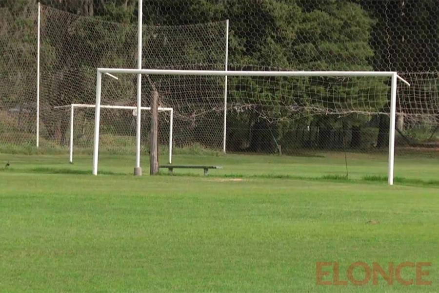 Una de las canchas del Club Interprofesional (foto Elonce)