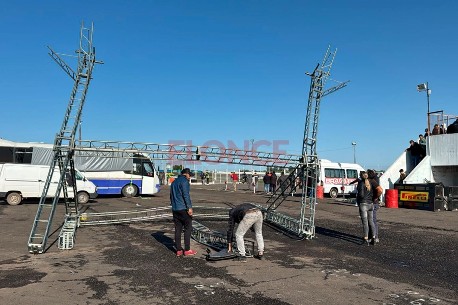 Temporal que causó graves daños en el autódromo Ciudad de Paraná (foto Miguel Ciaurro)
