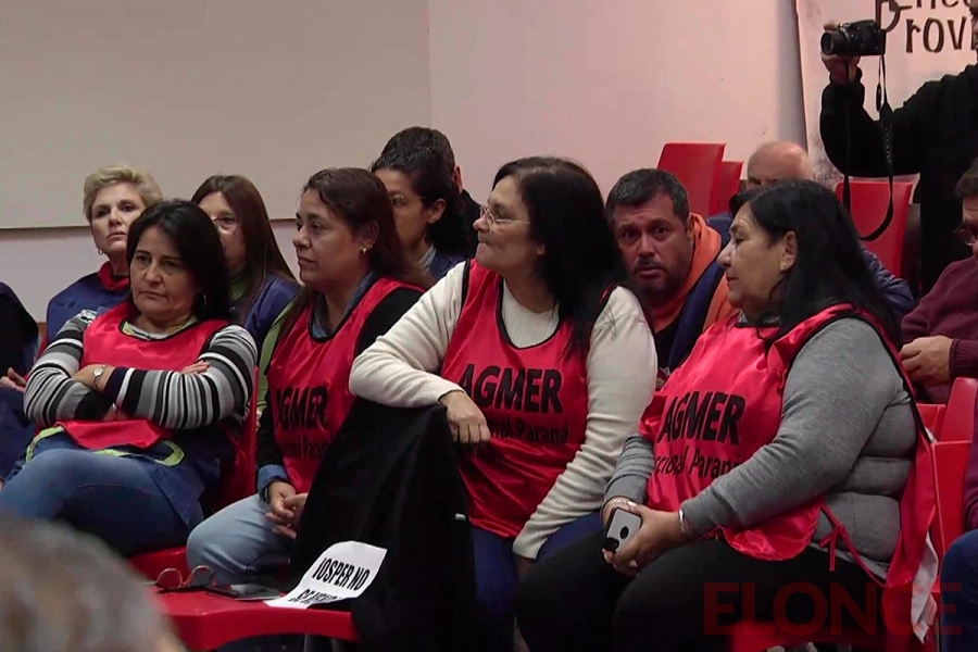 Rechazo de la Intersindical al proyecto que reemplaza IOSPER por OSER (foto Elonce)