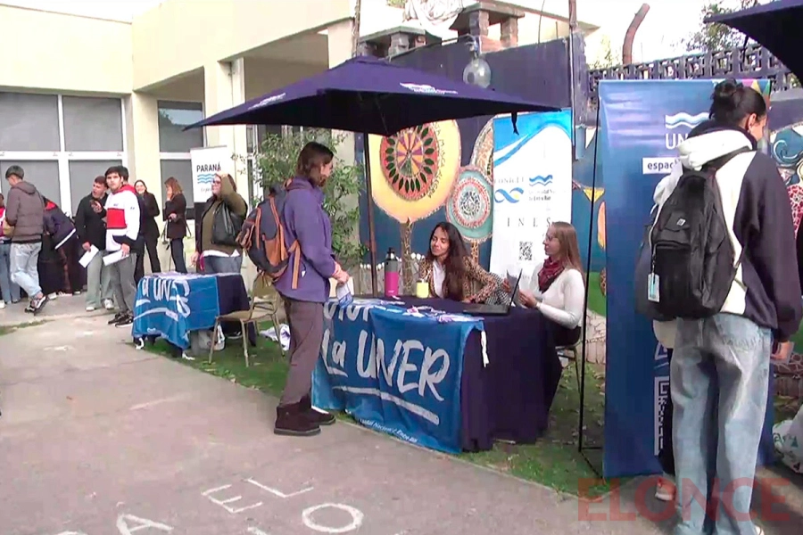 Feria Vivir UNER en Paran&aacute; (foto Elonce)