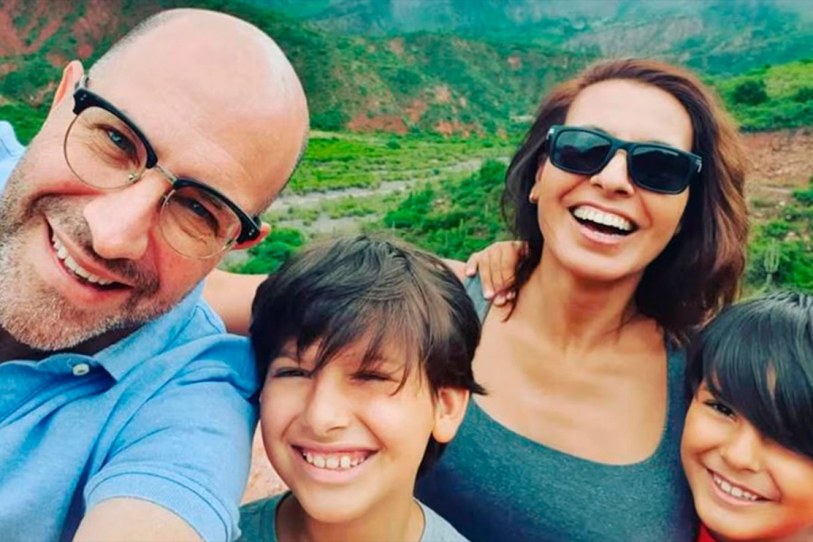 La familia hallada en su departamento de Villa Crespo.