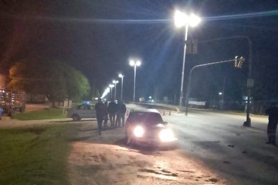Choque en Concepci&oacute;n del Uruguay (foto Polic&iacute;a de Entre R&iacute;os)