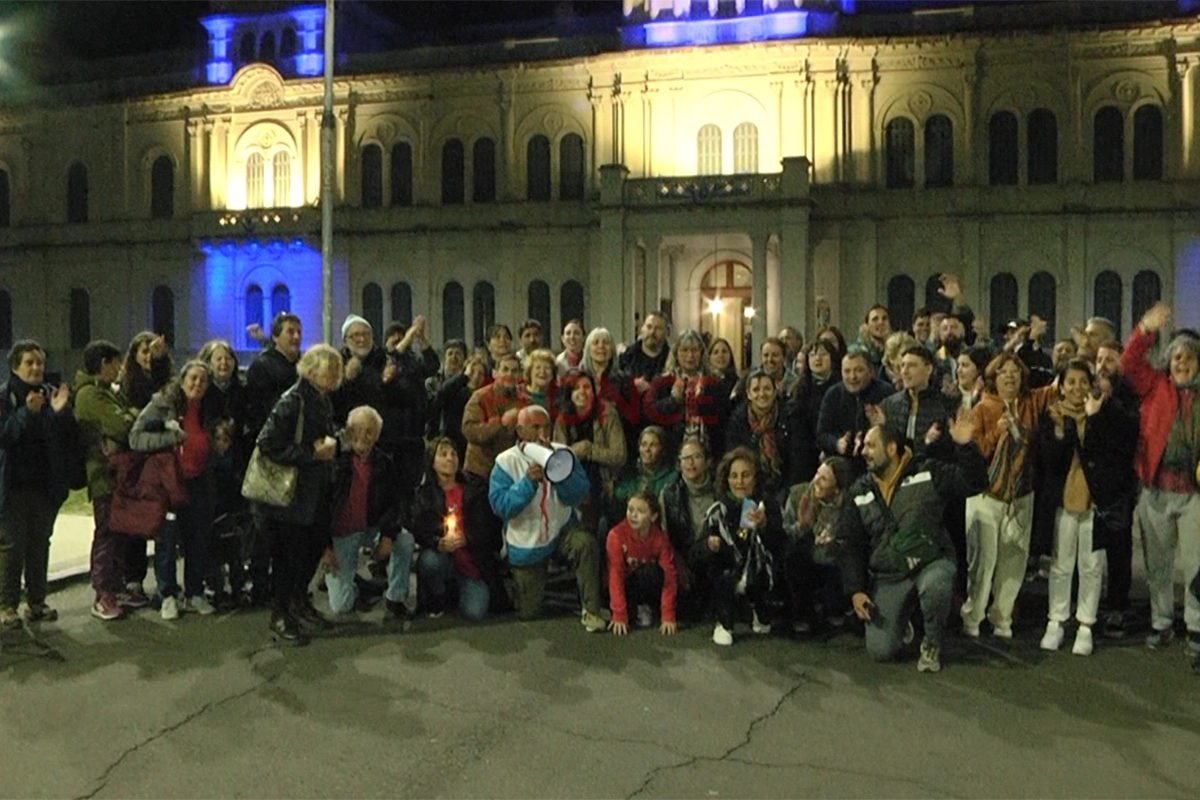 Protesta frente a Casa de Gobierno