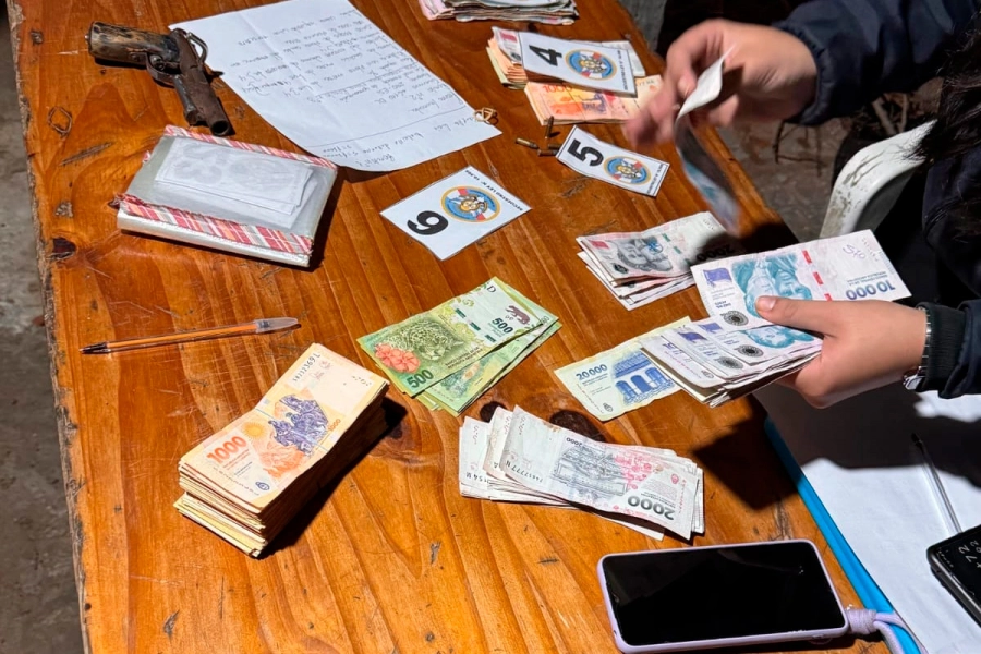 Dinero incautado en Diamante. PER
