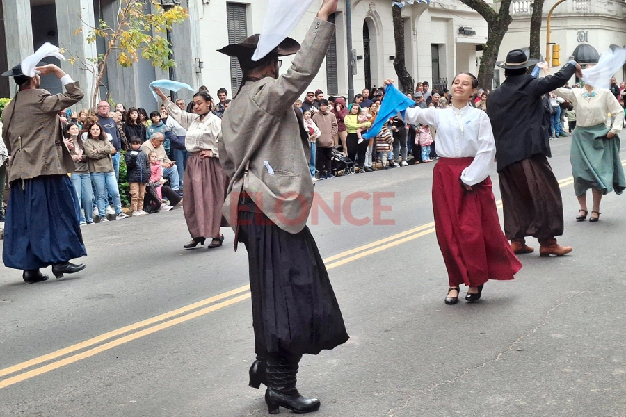 Paran&aacute; celebr&oacute; la Revoluci&oacute;n de Mayo