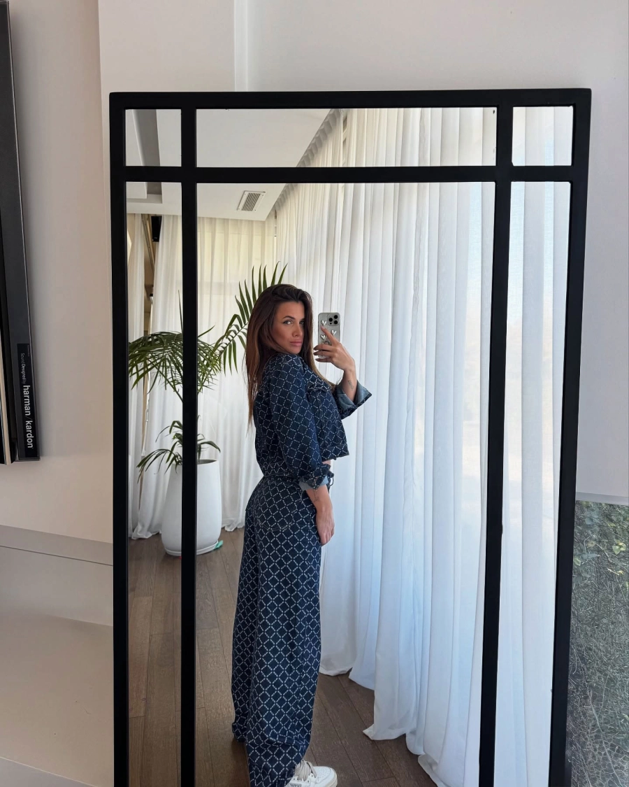 Camila Homs. Instagram