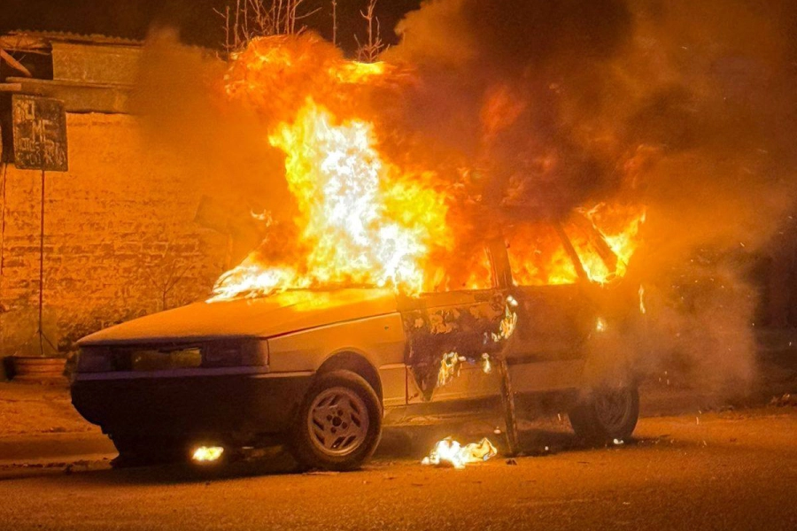 Siniestro en un taller mec&aacute;nico de Gualeguay (foto Bomberos Voluntarios Gualeguay)