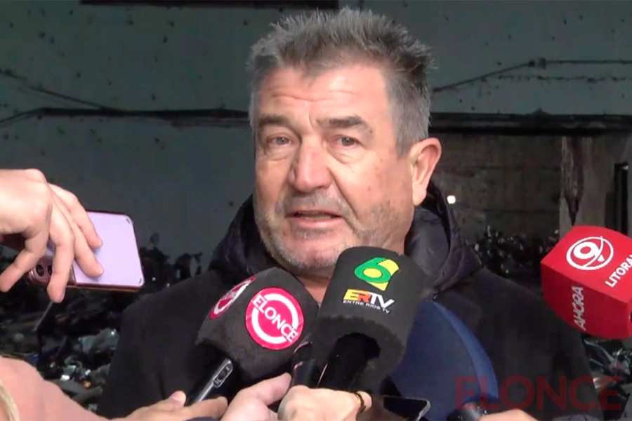 N&eacute;stor Roncaglia