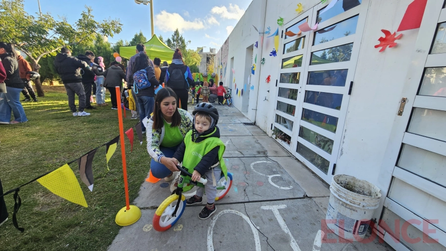 Festejos en el CIC Este de Paran&aacute; (foto Elonce)